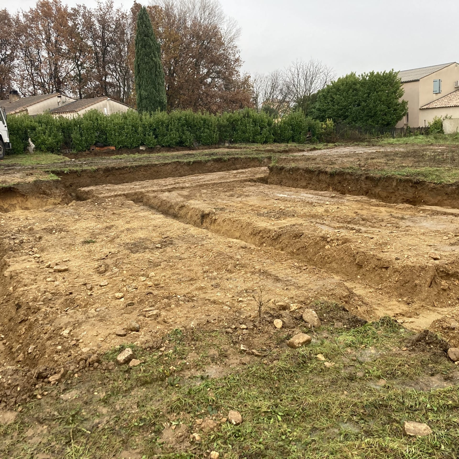 Finition fondations béton